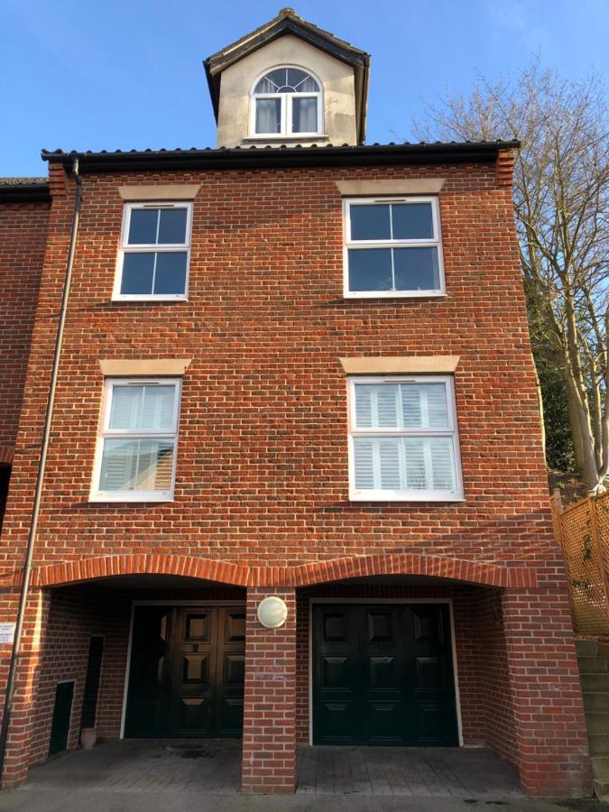 Stylish 2 Bed Apartment Next To The Norfolk Broads Coltishall 外观 照片